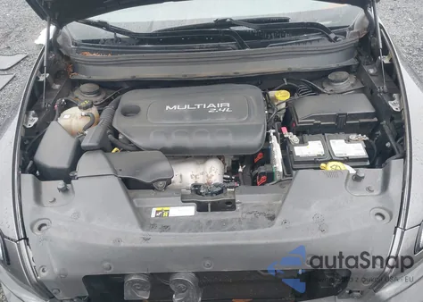 2016 Jeep Cherokee Trailhawk z USA, uszkodzony, nr VIN 1C4PJMBB6GW109894